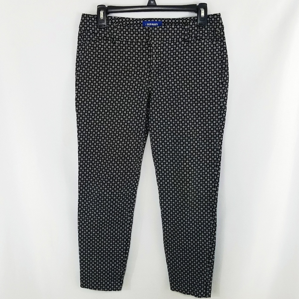 Old Navy Pixie Mid-Rise Black/White Floral Pants 6